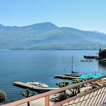 Nuovo Bar Πανσιόν