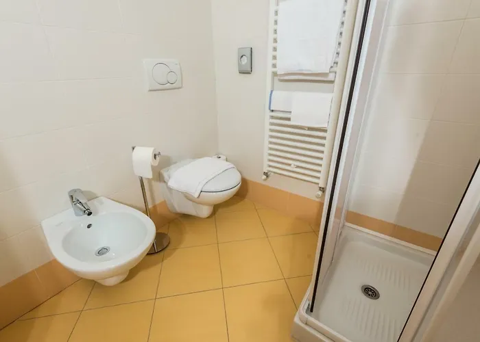 Gasthuis Nuovo Bar 4*